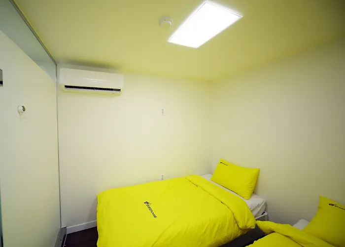 Hostel 24 Hall *