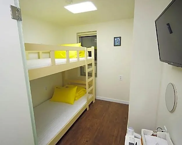 24 Hall Hostel