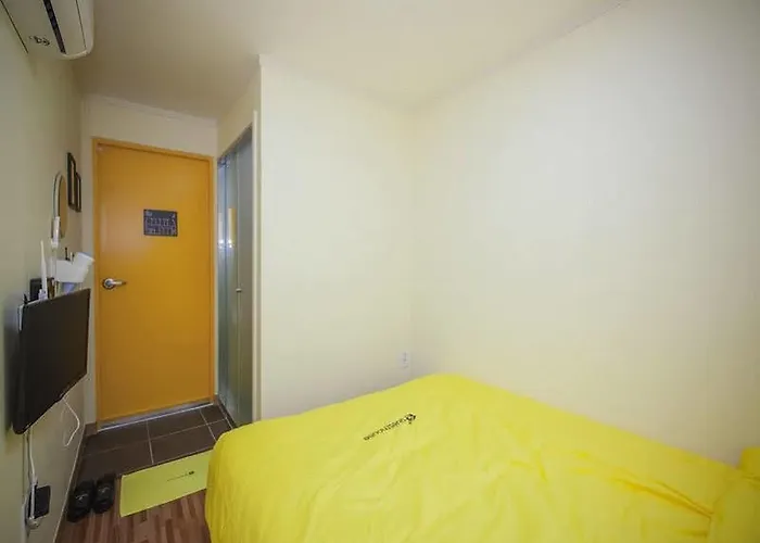 Hostel 24 Hall